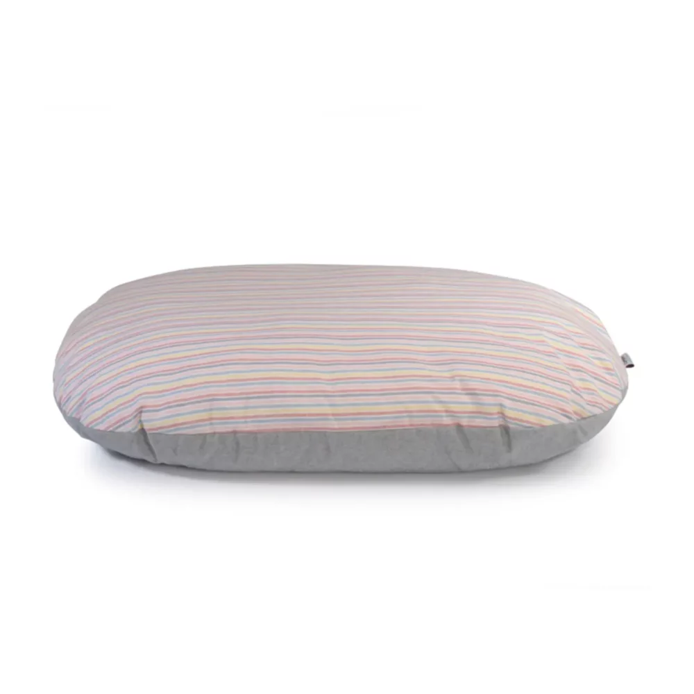 Coussin ovale réversible à fermeture éclair « Recycled - Sweet Stripes » pour chien CM